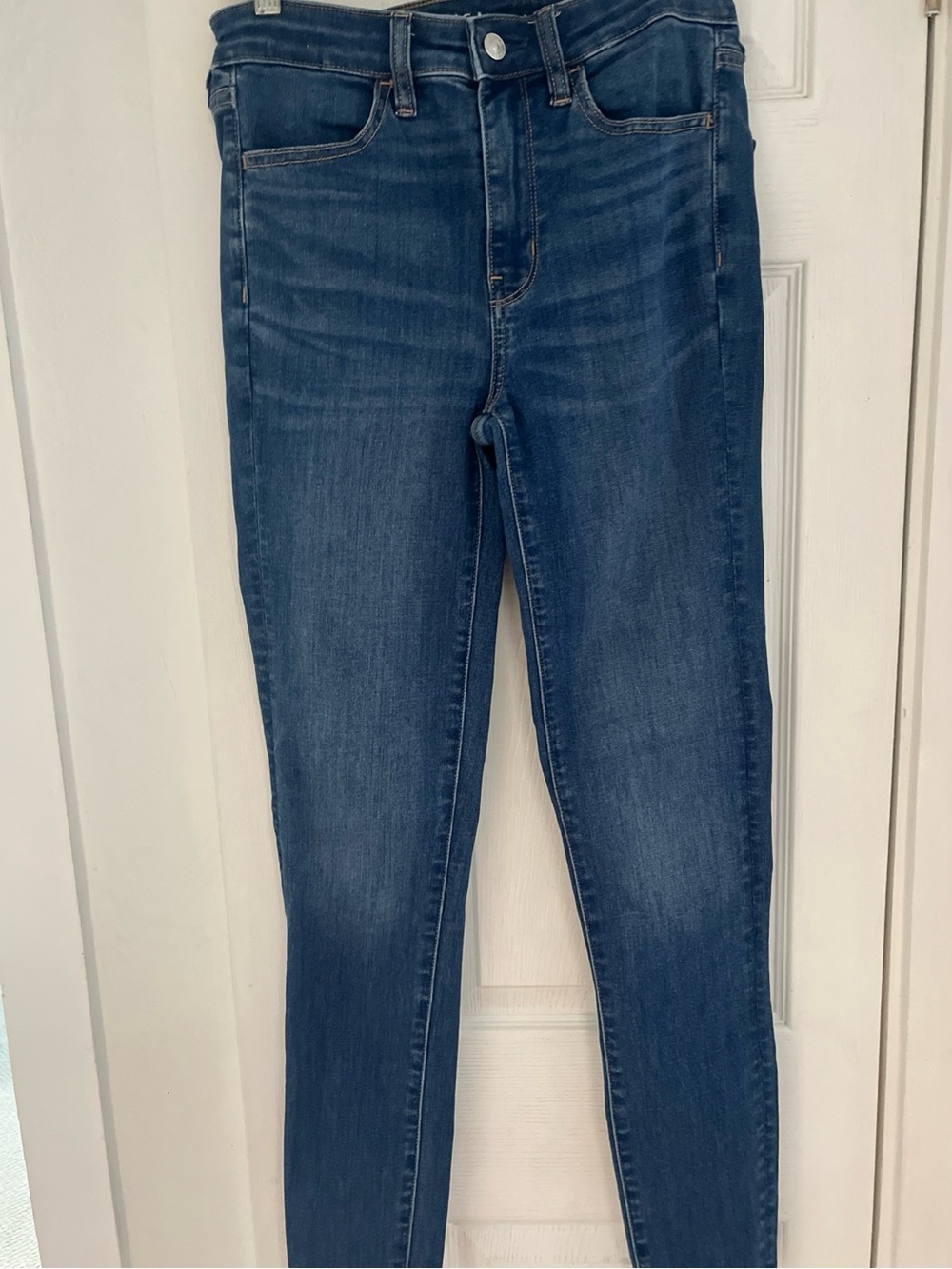 American Eagle Outfitters Dark Blue Skinny Jeans 6 long